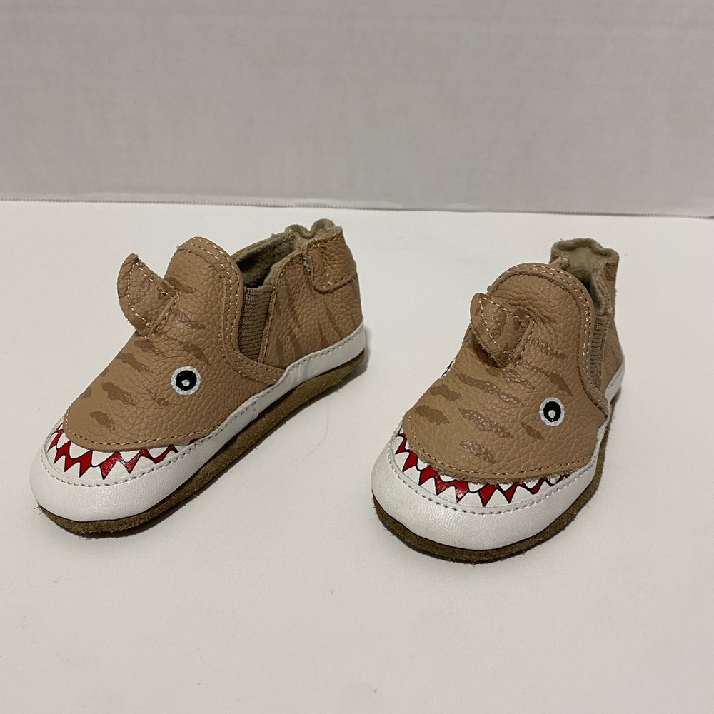 Tan shark soft bottom Robeez